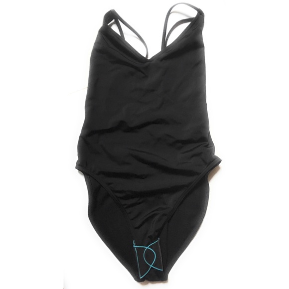 NWOT- Cross-back high leg swimsuit - Picture 5 of 6